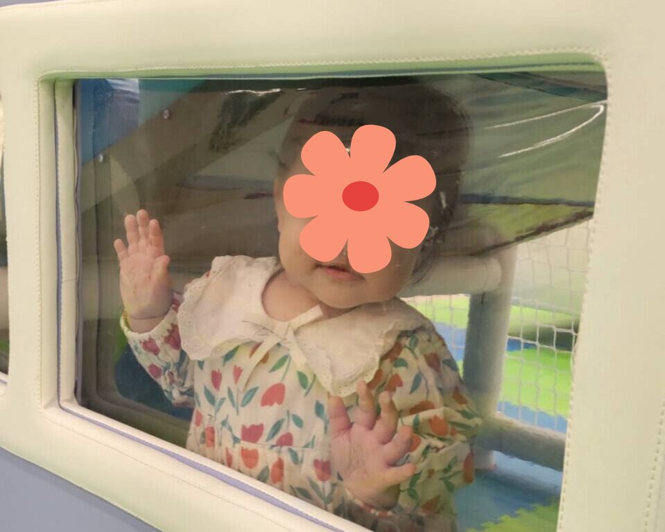 遊び場の1歳